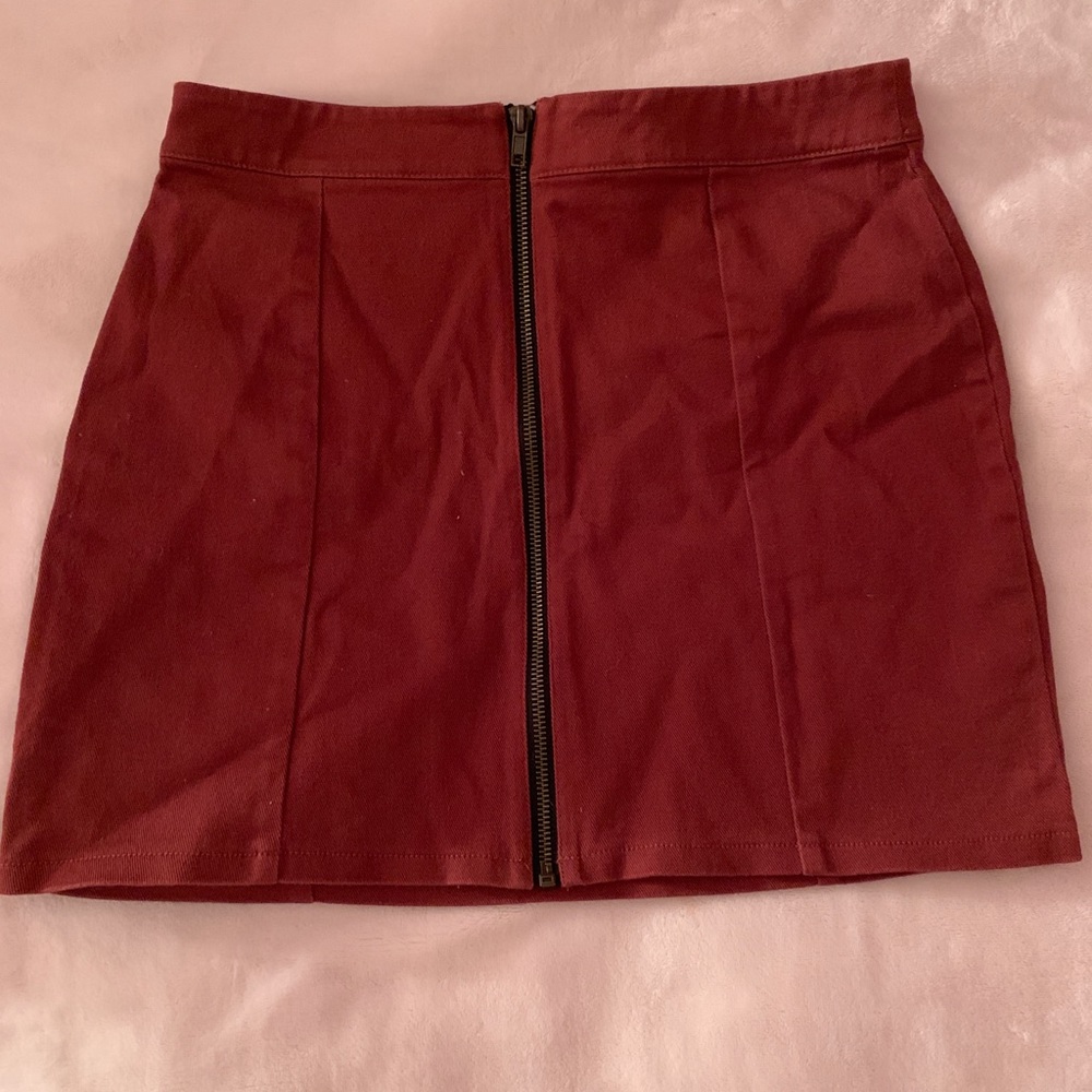 Front zip mini skirt